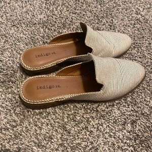 Indigo Rd. Women's Black and White Striped Mules